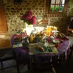 La Griotte & Spa&piscine بينيديبيه