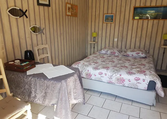 Alojamento de Acomodação e Pequeno-almoço La Griotte & Spa&piscine